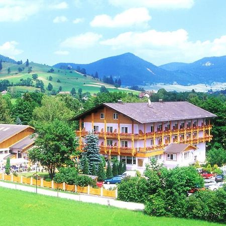 Wellnesshotel Paradiesquelle Puchberg am Schneeberg Exterior foto